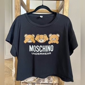 Moschino T-Shirt Size XS